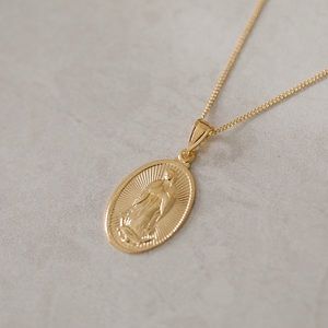 Men’s Jesus Necklace | 18k Gold Filled